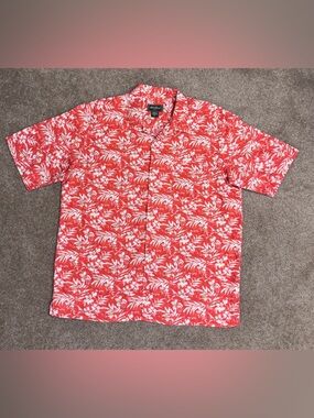 Eddie Bauer SS Men's Red-Orange Floral Hawaiian Button-Up Shirt 
Size L-Tall